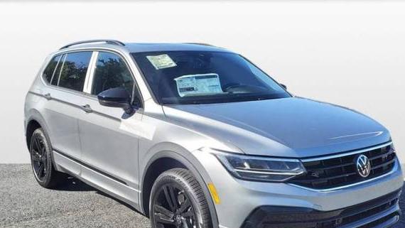 VOLKSWAGEN TIGUAN 2023 3VVCB7AX4PM133641 image