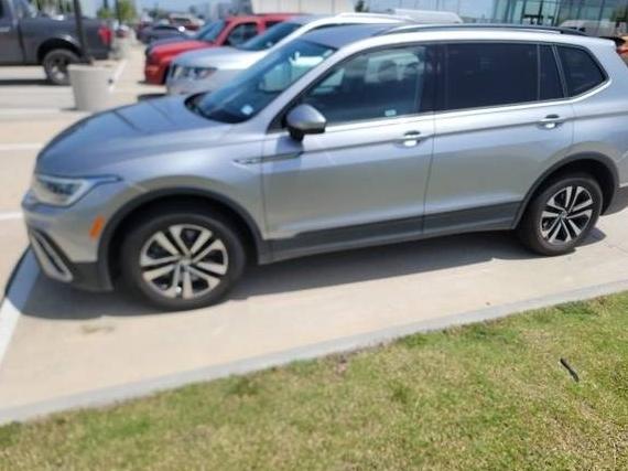 VOLKSWAGEN TIGUAN 2023 3VVRB7AX9PM107062 image