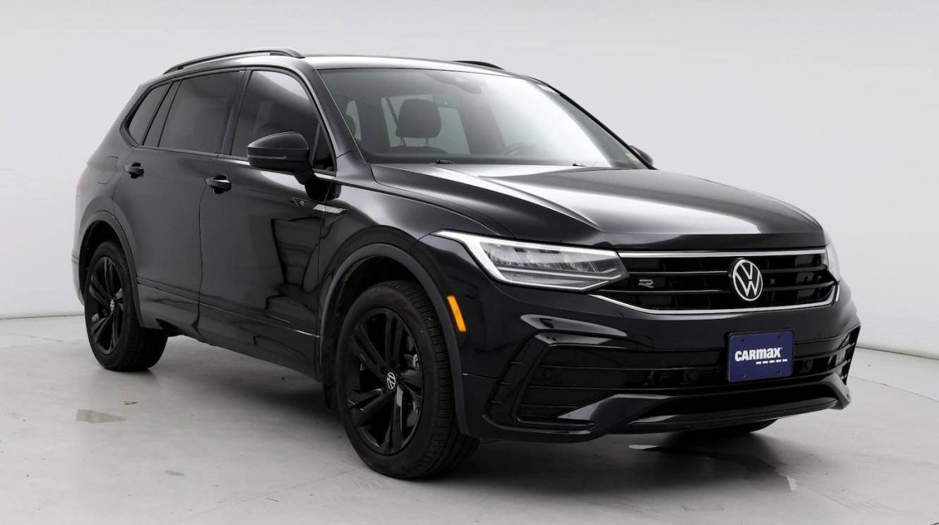 VOLKSWAGEN TIGUAN 2023 3VVCB7AX9PM121436 image