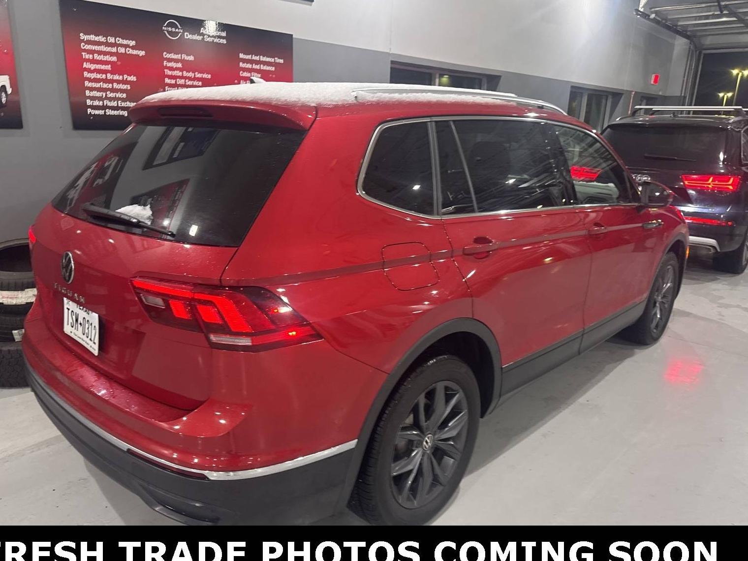 VOLKSWAGEN TIGUAN 2023 3VV3B7AX5PM127850 image