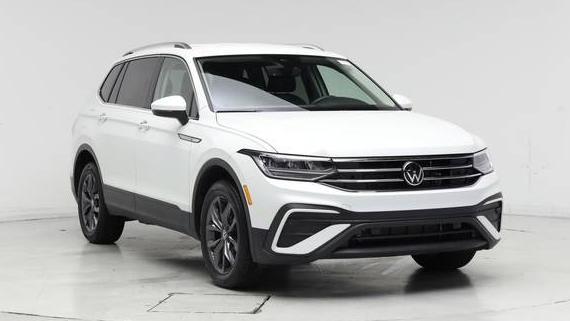 VOLKSWAGEN TIGUAN 2023 3VV3B7AX2PM112674 image