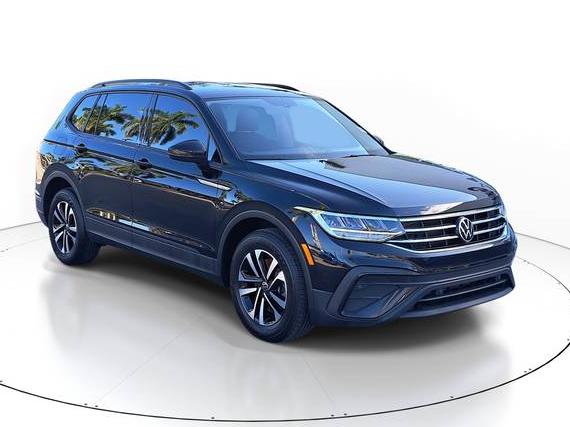 VOLKSWAGEN TIGUAN 2023 3VVRB7AXXPM116031 image
