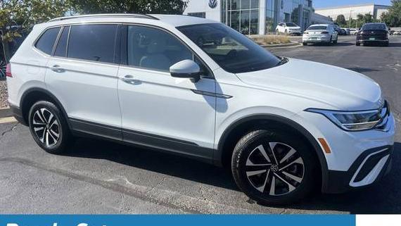 VOLKSWAGEN TIGUAN 2023 3VVRB7AX8PM121065 image