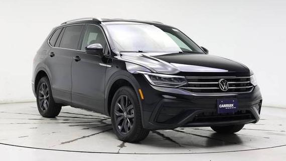 VOLKSWAGEN TIGUAN 2023 3VV3B7AX8PM115238 image