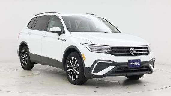VOLKSWAGEN TIGUAN 2023 3VVRB7AX7PM054832 image