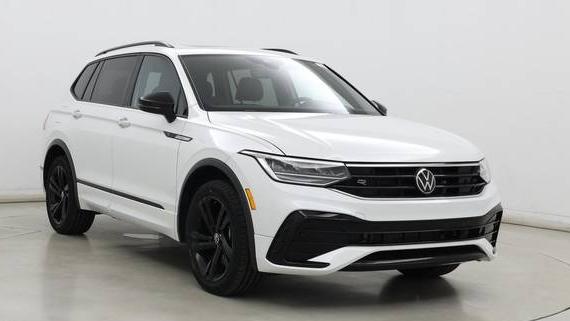 VOLKSWAGEN TIGUAN 2023 3VVCB7AX7PM039270 image