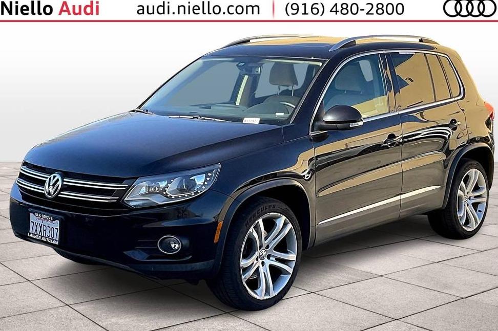 VOLKSWAGEN TIGUAN 2016 WVGBV7AX0GW590119 image