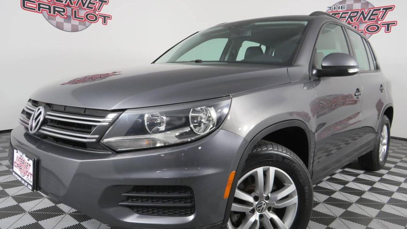 VOLKSWAGEN TIGUAN 2016 WVGAV7AX0GW587586 image