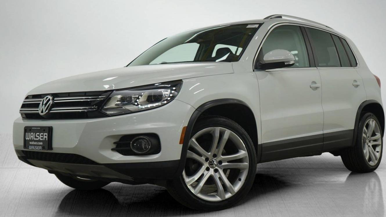 VOLKSWAGEN TIGUAN 2016 WVGBV7AX7GW518656 image