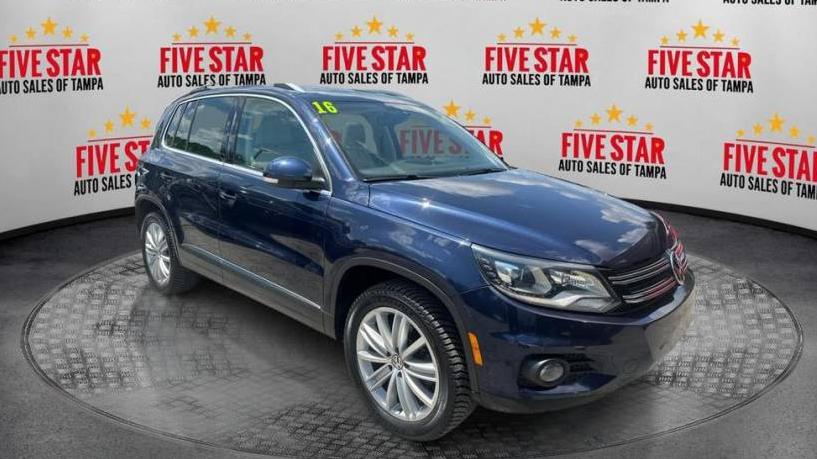 VOLKSWAGEN TIGUAN 2016 WVGAV7AX2GW597729 image