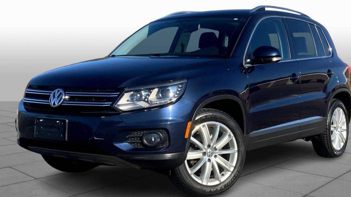 VOLKSWAGEN TIGUAN 2016 WVGBV7AX7GW579635 image