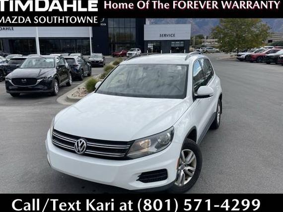 VOLKSWAGEN TIGUAN 2016 WVGBV7AX2GW587125 image