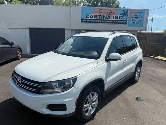 VOLKSWAGEN TIGUAN 2016 WVGAV7AX2GW005293 image