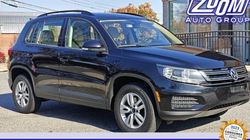 VOLKSWAGEN TIGUAN 2016 WVGBV7AX4GW004991 image