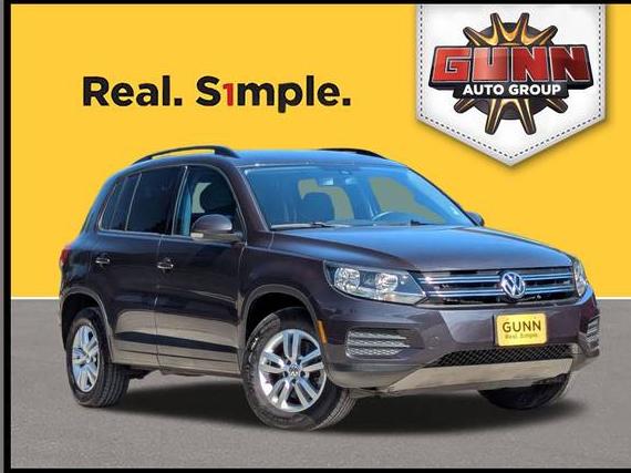 VOLKSWAGEN TIGUAN 2016 WVGAV7AX6GW588869 image