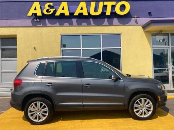 VOLKSWAGEN TIGUAN 2016 WVGBV7AX3GW556563 image