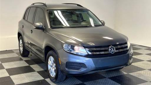 VOLKSWAGEN TIGUAN 2016 WVGAV7AX8GW584855 image