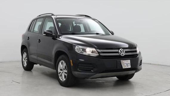 VOLKSWAGEN TIGUAN 2016 WVGAV7AX8GW501182 image