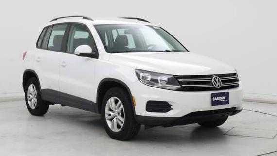 VOLKSWAGEN TIGUAN 2016 WVGBV7AXXGK000466 image