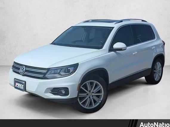 VOLKSWAGEN TIGUAN 2016 WVGAV7AX8GW521139 image