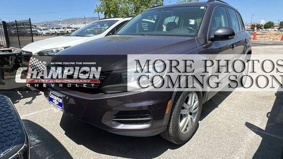 VOLKSWAGEN TIGUAN 2016 WVGBV7AX7GW600208 image