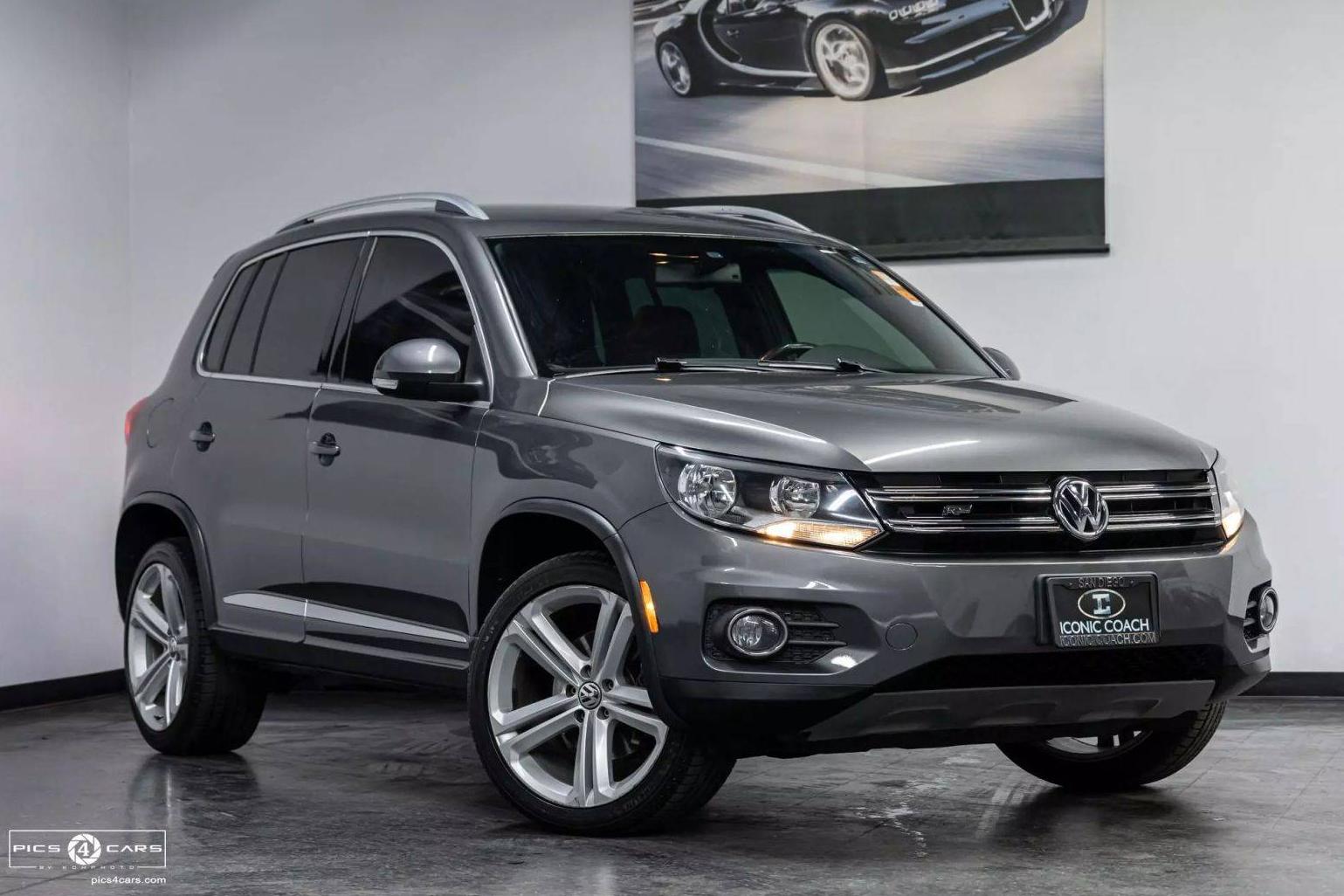 VOLKSWAGEN TIGUAN 2016 WVGAV7AX8GW598139 image