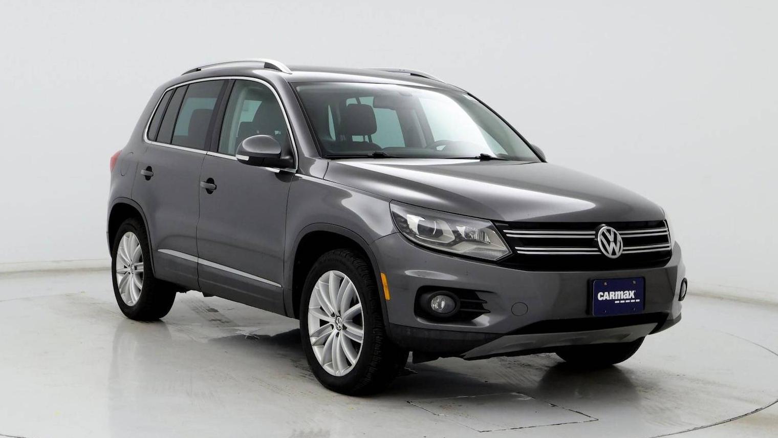 VOLKSWAGEN TIGUAN 2016 WVGAV7AX2GW563094 image