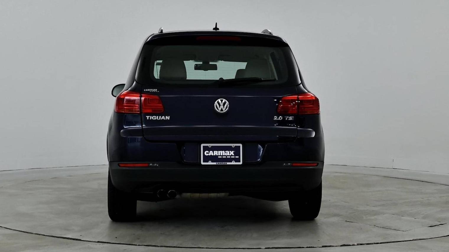 VOLKSWAGEN TIGUAN 2016 WVGAV7AX3GW561273 image