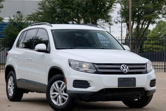 VOLKSWAGEN TIGUAN 2016 WVGAV7AX8GW528351 image