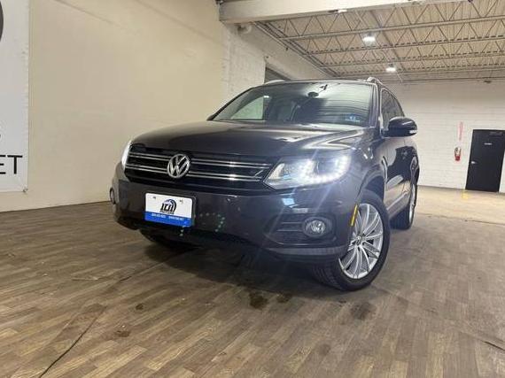 VOLKSWAGEN TIGUAN 2016 WVGBV7AXXGW534091 image