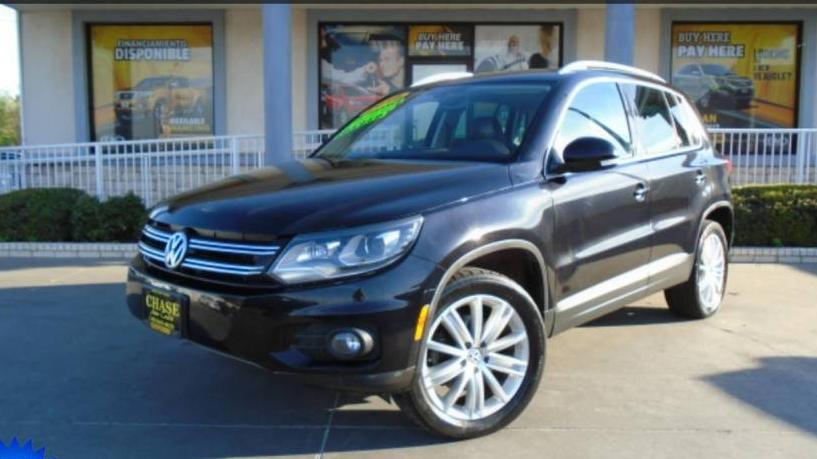 VOLKSWAGEN TIGUAN 2016 WVGAV7AX0GW543510 image