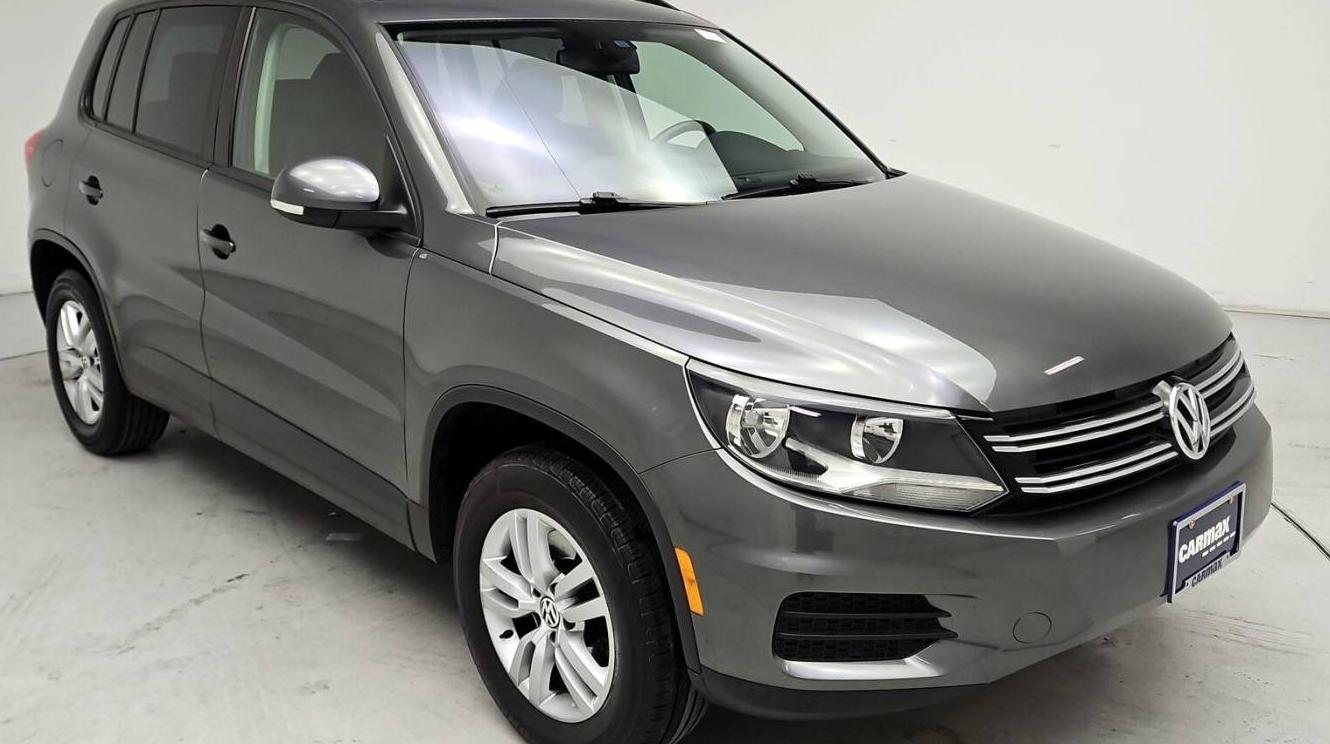 VOLKSWAGEN TIGUAN 2016 WVGAV7AX9GW554179 image