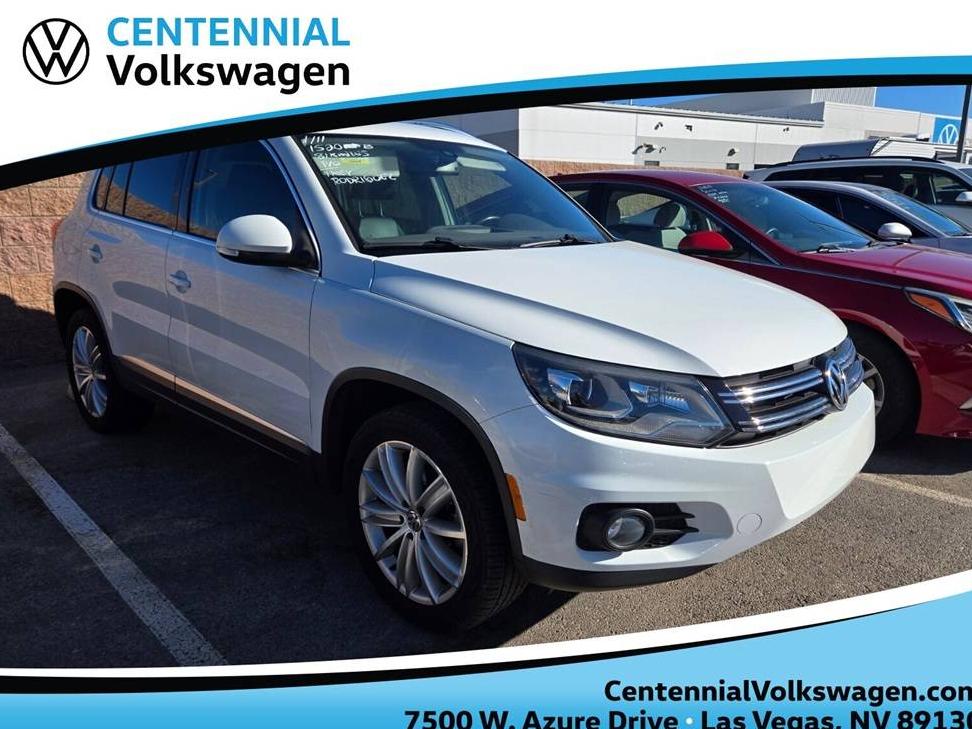 VOLKSWAGEN TIGUAN 2016 WVGAV7AX1GW603844 image