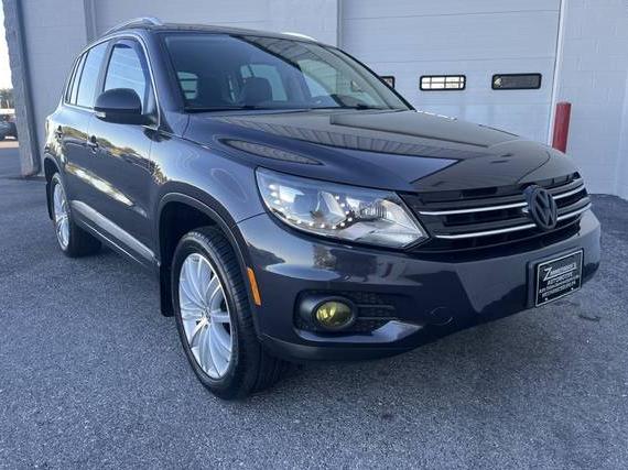 VOLKSWAGEN TIGUAN 2016 WVGBV7AX4GW607598 image