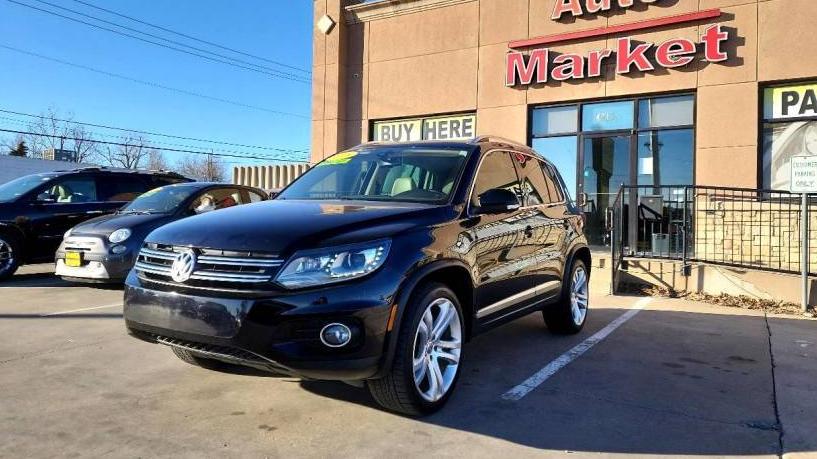 VOLKSWAGEN TIGUAN 2016 WVGAV7AX9GW556949 image