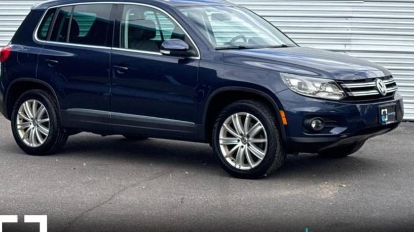 VOLKSWAGEN TIGUAN 2016 WVGBV7AX9GW577367 image