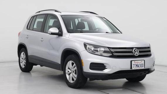 VOLKSWAGEN TIGUAN 2016 WVGAV7AX9GK000454 image