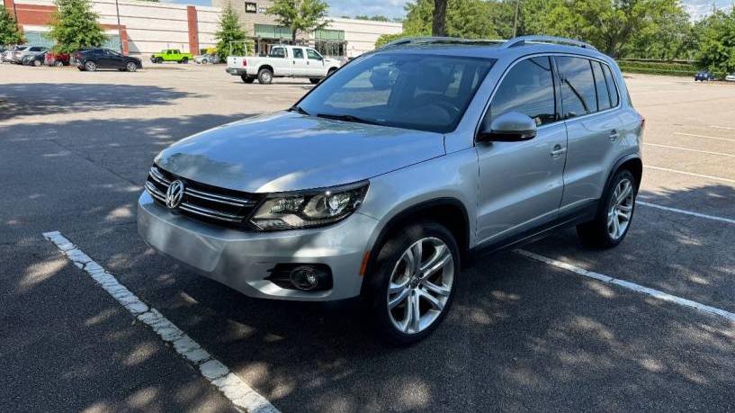 VOLKSWAGEN TIGUAN 2016 WVGAV7AX9GW531596 image