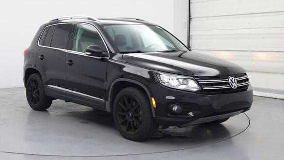 VOLKSWAGEN TIGUAN 2016 WVGAV7AX6GW577340 image