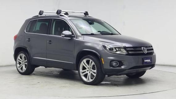 VOLKSWAGEN TIGUAN 2016 WVGAV7AX8GW590784 image