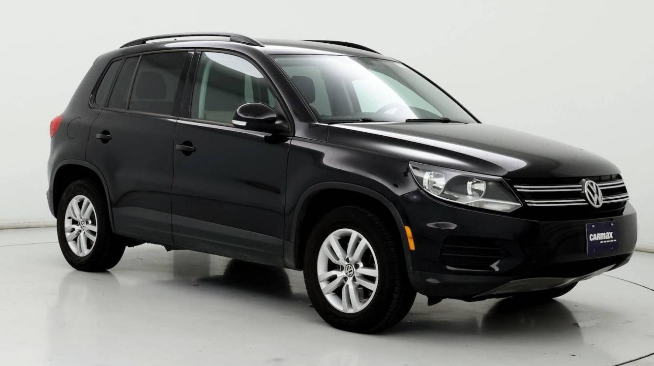 VOLKSWAGEN TIGUAN 2016 WVGBV7AX5GW601034 image