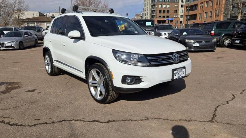 VOLKSWAGEN TIGUAN 2016 WVGAV7AX9GW074191 image