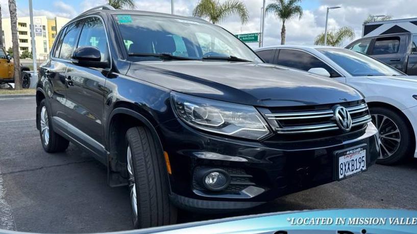 VOLKSWAGEN TIGUAN 2016 WVGBV7AXXGW565261 image