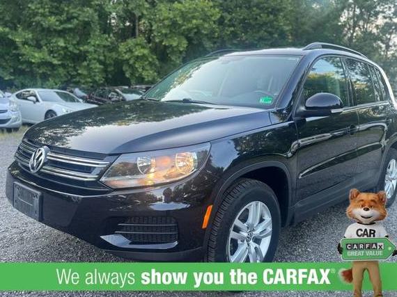 VOLKSWAGEN TIGUAN 2016 WVGAV7AX1GW600149 image