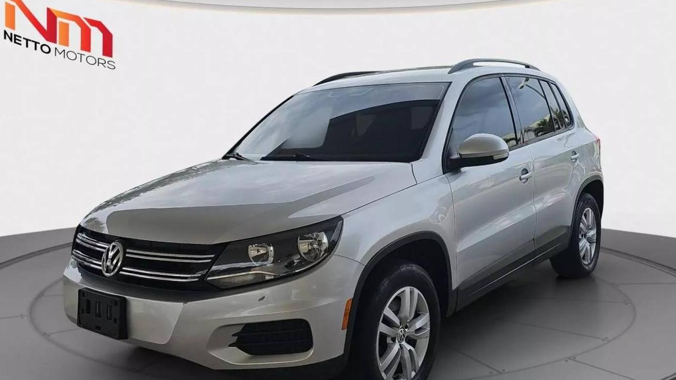 VOLKSWAGEN TIGUAN 2016 WVGAV7AX7GW567917 image