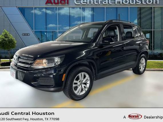 VOLKSWAGEN TIGUAN 2016 WVGAV7AXXGW514290 image