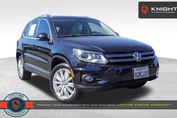 VOLKSWAGEN TIGUAN 2016 WVGBV7AX0GW520863 image