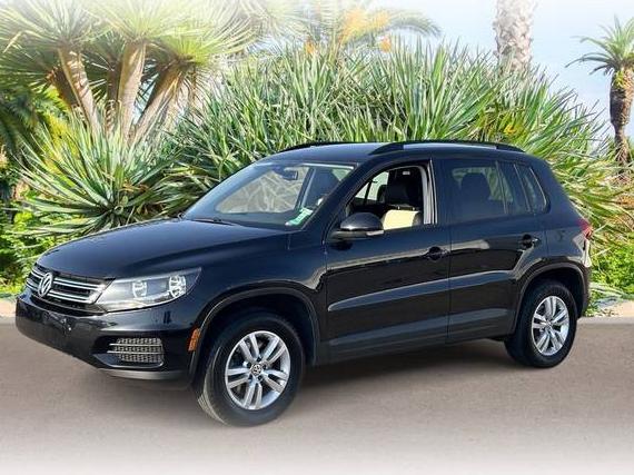 VOLKSWAGEN TIGUAN 2016 WVGAV7AX1GW599715 image