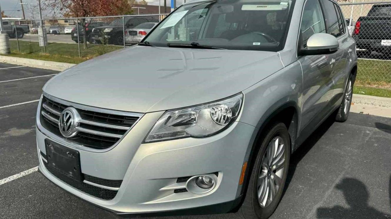 VOLKSWAGEN TIGUAN 2009 WVGBV75N09W522589 image