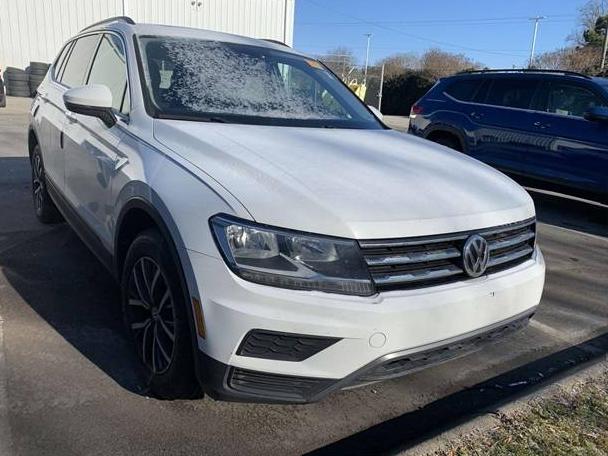 VOLKSWAGEN TIGUAN 2019 3VV2B7AX9KM053479 image